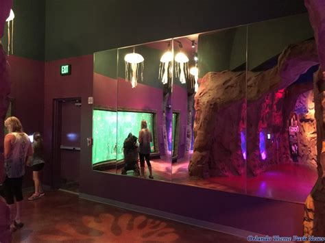 I Drive 360 Update Exploring The Sea Life Aquarium Orlando Theme