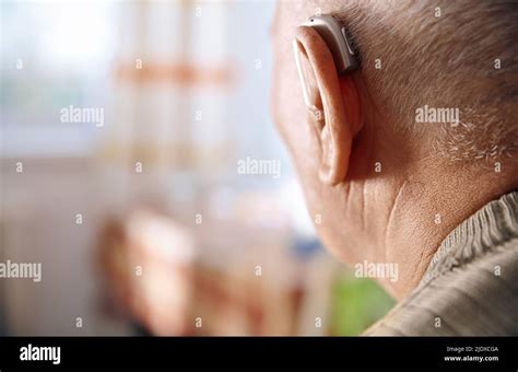 Hearing Solutions Hi Res Stock Photography And Images Alamy