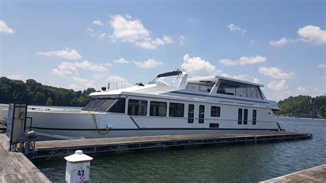 Read more sulphur creek dale hollow lake albany, ky. 1999 Stardust Cruisers 17 X 100 Houseboat, Somerset ...