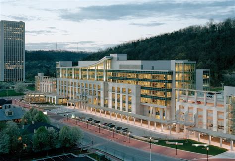 Kentucky Transportation Cabinet Office Building And Parking Structures