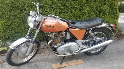this restored 1970 norton commando 750 is auctioned off at no reserve autoevolution