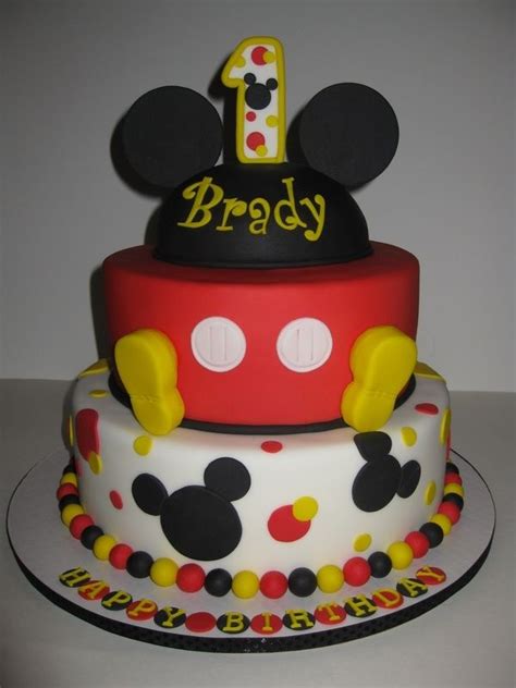 Choosing a cake for a birthday boy should be an enjoyable experience, there are so many themes to choose from! 1st Birthday Cakes for Boys Mickey Mouse - Birthday Cake ...