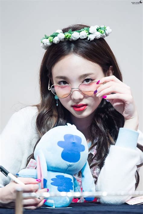 Im nayeon hippie outfits one in a million kpop girls kpop groups irene legends aesthetics templates. TWICE_Nayeon #DO NOT EDIT | Twice debut, Twice, Dahyun