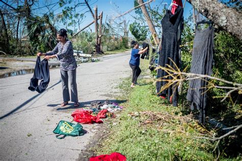Seven Dead As Hurricane Michael Tears Apart Florida Towns Sbs News