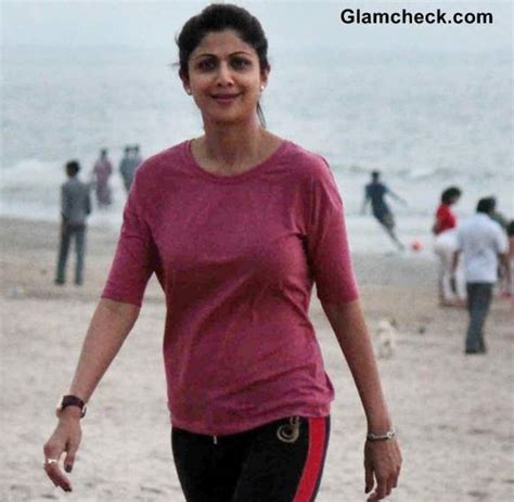 Keep reading to know bollywood actress shilpa shetty beauty tips, makeup, hair, skin, diet and fitness secrets which she opens up with. Celeb Spotting - Shilpa Shetty Takes a Stroll on Juhu Beach