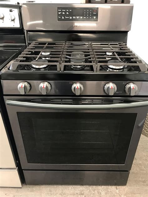Metro Appliance - New arrival Samsung 5 burner gas stove....