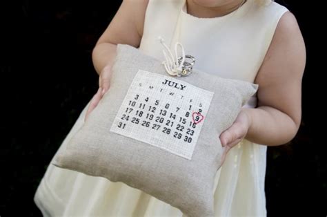 * there is a ribbon on the back for the childs hand making it easy to carry. 16 Creative DIY Ring Bearer Pillow Ideas