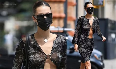 Bella Hadid Flashes Her Nude Tits In Nyc 52 Photos Thefappening