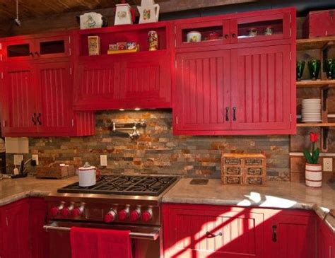 Splash bold green, blue, orange or red on your front door, then balance it with a more restrained hue learn about durability, looks, cost and more for wooden cabinet finishes to make the right choice for. Country Red Kitchen Cabinets | red_kitchen_2 | kitchen ...