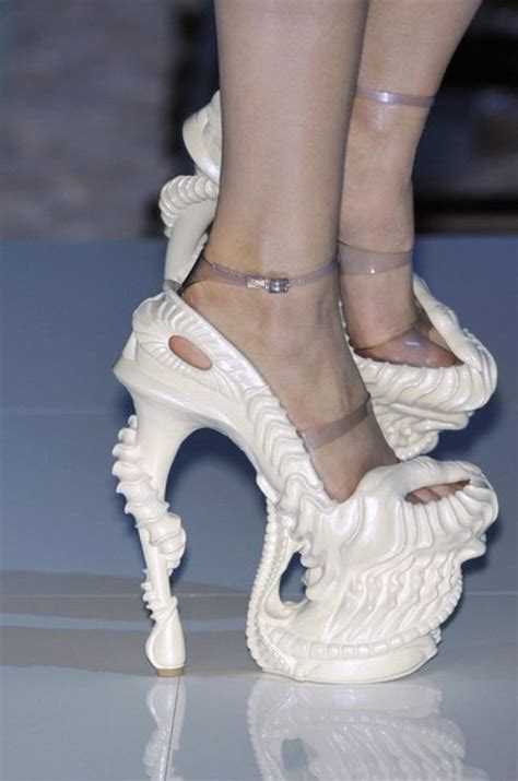 Weird Heels Fashionate Trends