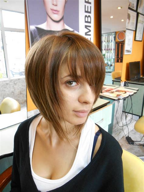 Long et lisse carré plongeant : Carré plongeant effilé | Passion Carré | Short hair styles ...