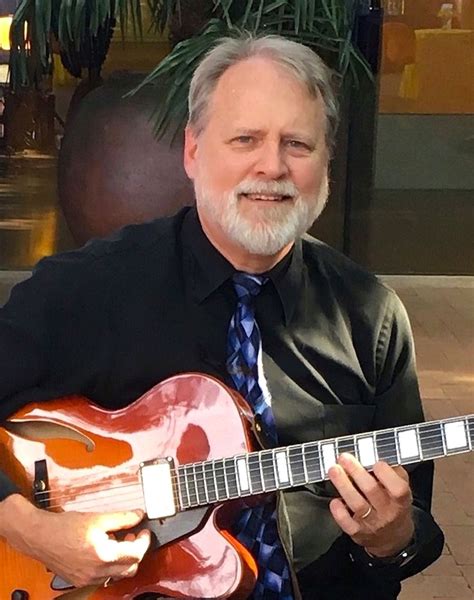 Dave Lincoln Playing Solo Jazz Guitar At The Fort Worth Museum Of