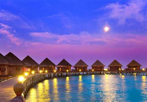 Exotic 5 Nights 6 Days Maldives Honeymoon Package