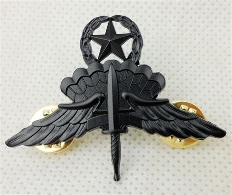 Us Army Military Free Fall Jump Master Badge Pin Insignia Wings Black