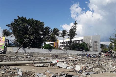 Minggu dini hari, gempa magnitudo 4,5 guncang sumbawa barat. Kabar Terkini Hotel di Palu Pasca Gempa dan Tsunami