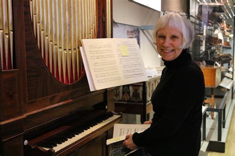 Five Questions Formarilyn Harper The Lady Organist