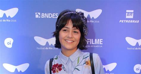 Lucas veloso não conseguiu ganhar o dança dos famosos , mas se sente vitorioso por sair do quadro namorando a professora nathalia melo, a quem fez o pedido ao vivo na tv. Giullia Buscacio se inspira em dois ex-participantes do ...