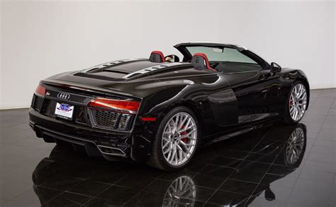 Mythos Black Metallic 2017 Audi R8 V10 Quattro Spyder S Tronic For