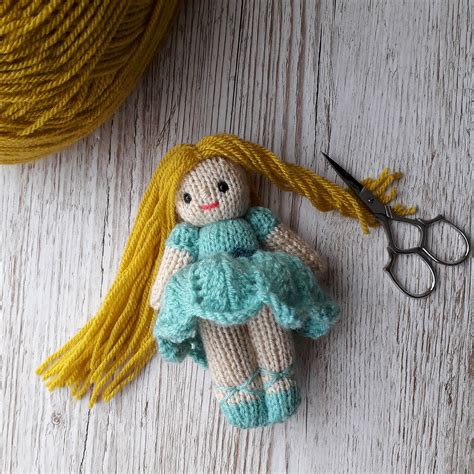 How I Add Yarn Hair To My Small Knitted Dolls