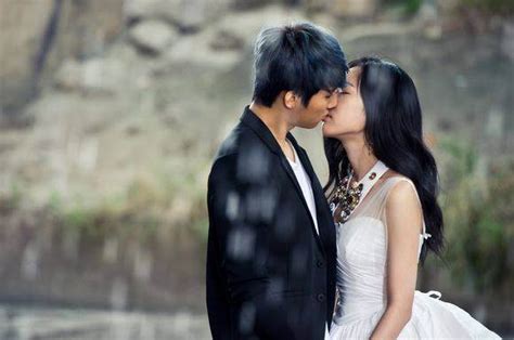 Movie Tv And Entertainment 10 Hot Ciuman Romantis Drama Korea