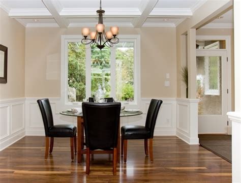 Also, the fact that the chair rail is higher than i normally see, giving that whole area a grander feeling. Chair Rail Ideas