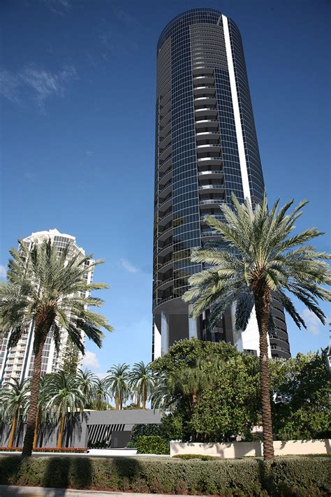 La Porsche Design Tower à Miami Une Résidence Emblématique