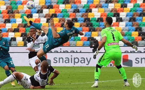 مباراة انتر ميلان ضد أودينيزي udinese vs inter في الدوري الايطالي لحساب منافسات الاسبوع التاسعه عشر من الموسم الحالي ، حيث من المقرر تمكن الانتر من الحصول على الثلاث نقاط على ملعبه امام حامل اللقب اليوفي ، واليوم انتر ميلان يبحث عن الفوز الجديد والثاني له. ميلان يعزز صدارة الدوري الإيطالي بثنائية في أودينيزي