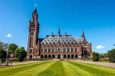 20 fun things to do in the hague 2023 travel addicts