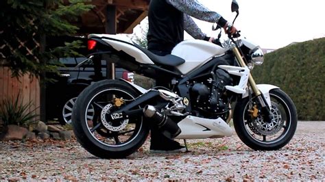 Triumph 675 Street Triple With Full 3 1 Sc Project Exhaust No Db Killer Flames Youtube