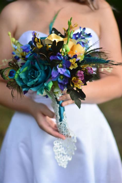 peacock bouquet ~ peacock wedding ~ bridal bouquet ~ peacock wedding flowers ~ teal wedding