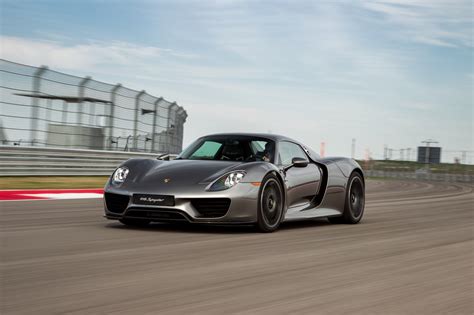 Porsche 918 Plug In Hybrid Supercar Ends Production After 918 Units