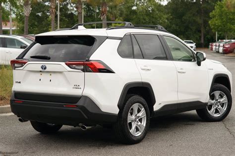 New 2020 Toyota Rav4 Hybrid Xle Awd 4d Sport Utility