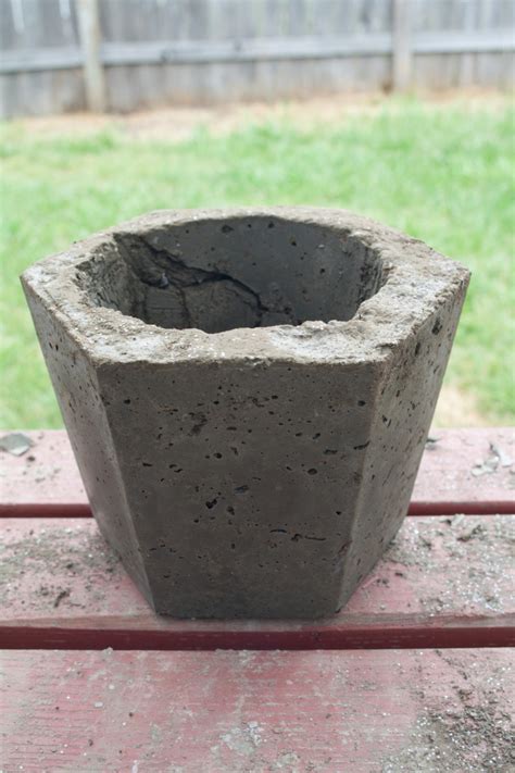 We did not find results for: Recycling Plastic Planters as Hypertufa Molds | ThriftyFun