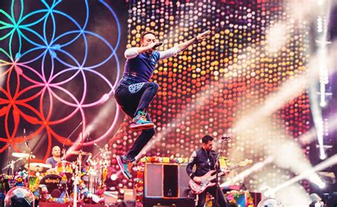 戴上 Gear Vr，你就等于拥有 Coldplay 最新演唱会的 Vr 门票了！
