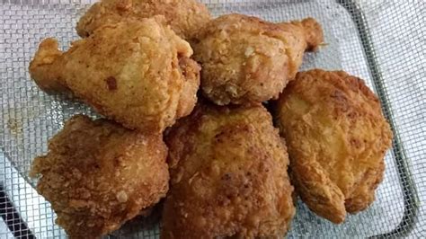 (7) your crunchy, crispy and juicy fried chicken ala jollibee chicken joy is ready to be served. Jollibee Chicken Joy...Homemade : Philippines
