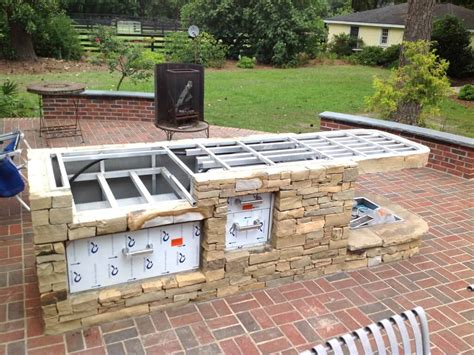 Check spelling or type a new query. How to Build Outdoor Kitchen Cabinets - AllstateLogHomes.com