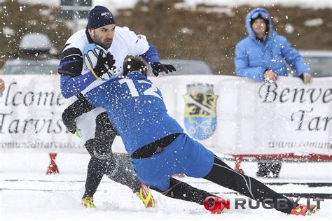 Snow Rugby 2015 Vincono Invictus Donkeys E Petrovice Rugby Club On