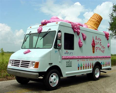 Wing Shan So Ice Cream Truck