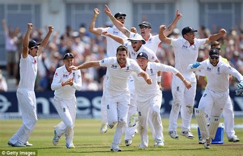 Ashes Live England V Australia First Test Day Five Daily Mail Online