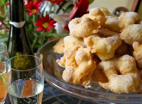 Italians are renowned for their culinary traditions, and so christmas eve and christmas are not the only times during the winter holiday that special. Frittelle: Traditional Italian Christmas Eve Doughnuts - Christina's Cucina