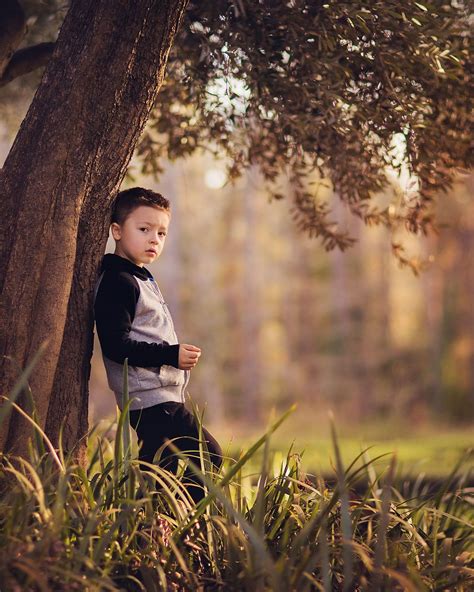 Creative Children Photography Ideas Boy Pictures At Outdoor Location