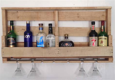 Pallet Bar Wall Rack Ideas You Can Do Easily • 1001 Pallets