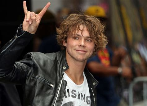 5 Seconds Of Summers Ashton Irwin To Release Debut Solo Album