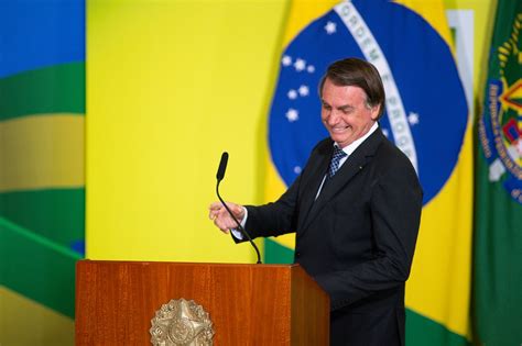 Should Brazils President Jair Bolsonaro Be Charged With Crimes Against