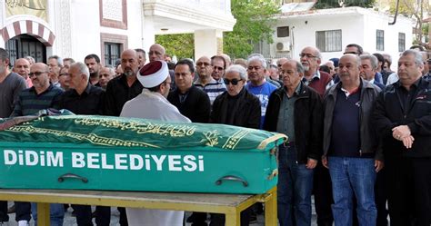 69 kilo & boy : Edip Akbayram'ın annesi toprağa verildi | NTV