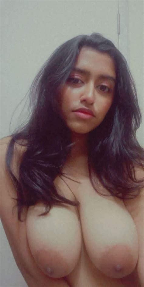 Sanjana Sanghi Nude Selfie Photos Hd Bollywood Actress Sex Desi Fakes Sexiz Pix