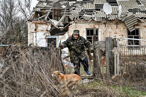 Russian Forces Seize Civilian Homes In Occupied Ukraine Cepa