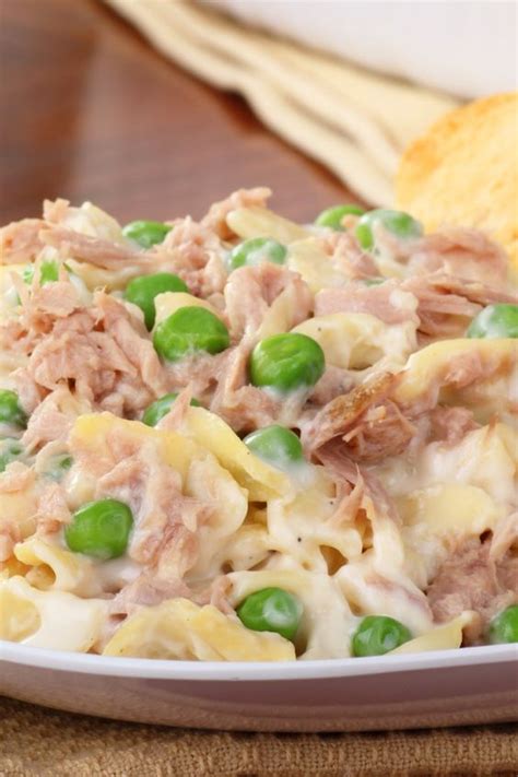 The soup melts into a creamy sauce that brings everything together. One Pot Tuna Casserole Recipe with Egg Noodles, Peas, Condensed Cream of Mushroom Soup, Milk ...