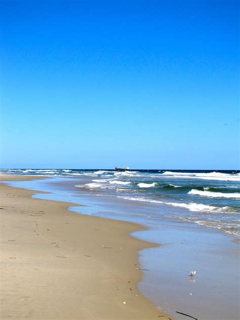 Things to do in salvo. OBX- Outer Banks, NC @LOFTSummerGetaway | Beautiful beach ...