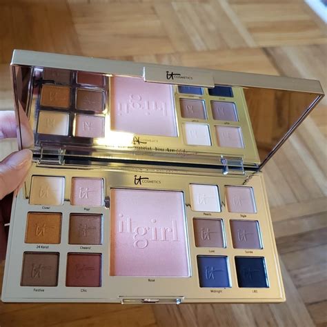 The It Girl Vol 2 Makeup Palette By Itcosmetics Is Swoon Worthy